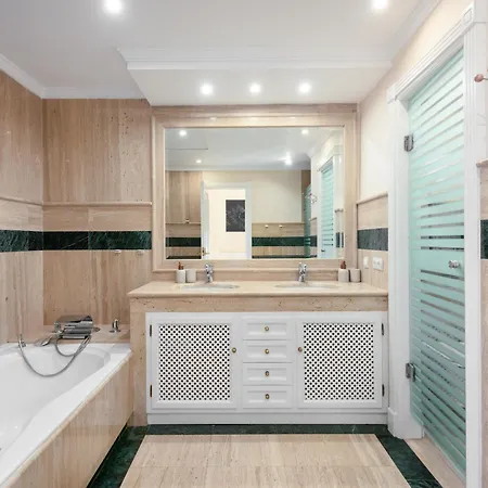 Villa Picasso *